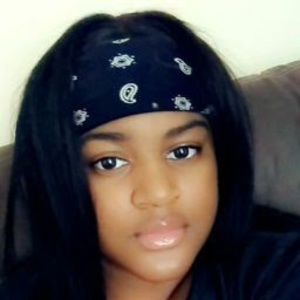 Meet your Posher, Alexus